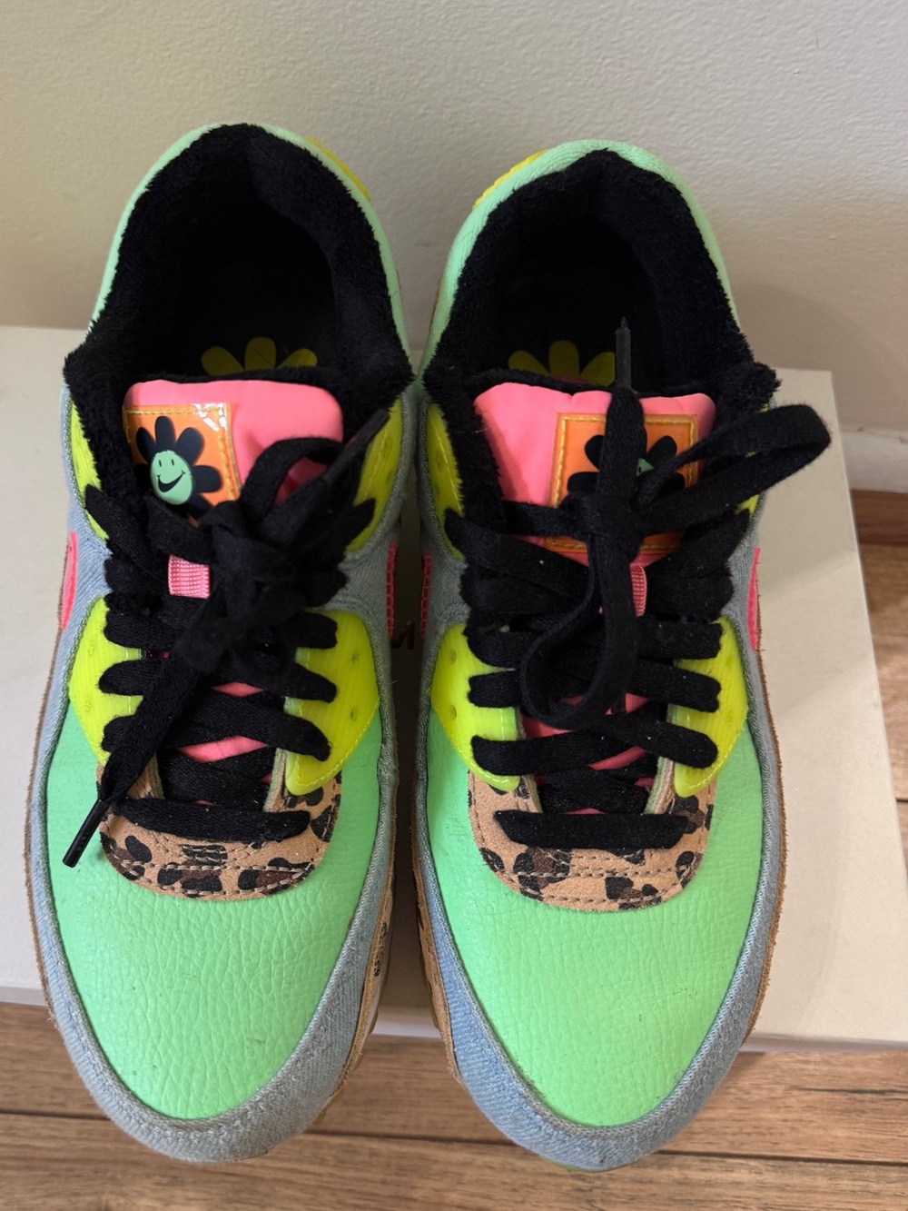 Nike Wmns Air Max 90 LX 'Illusion Green' Denim Leopard Sneakers - Size W 9/M 7.5 - Picture 8 of 11